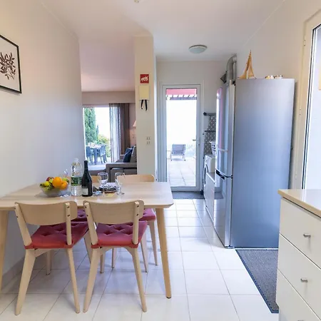 Antonina By Madeira Real * أركو دا كالهيتا