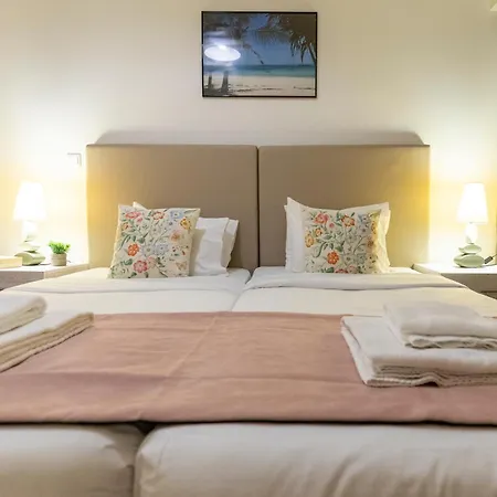 فيلة Antonina By Madeira Real *