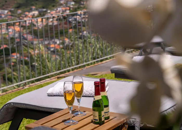 Antonina By Madeira Real